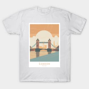 Vintage Sunset Over Tower Bridge - London Cityscape Art T-Shirt